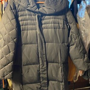 Ladies Ana Black Puffer Coat